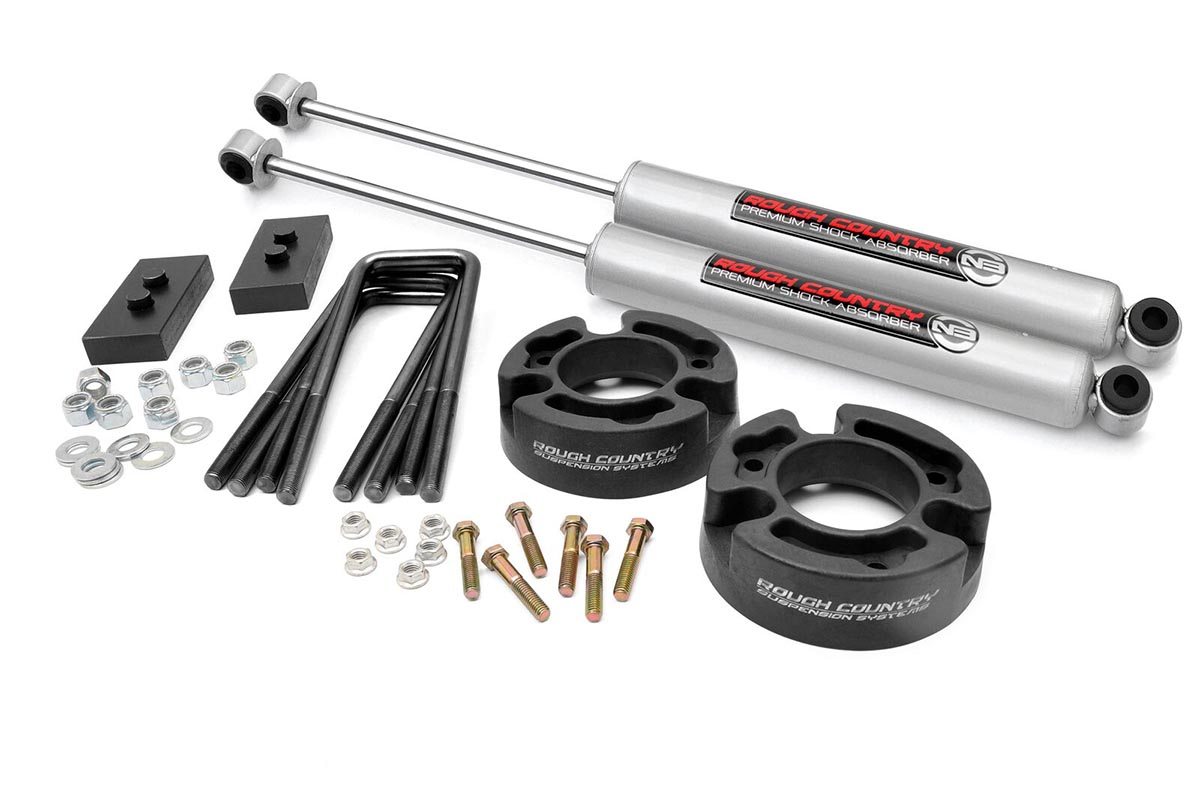 Rough Country 2.5-Inch Lift Kit for 2004–2008 Ford F-150