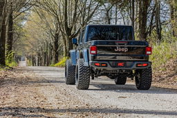 3.5-Inch Lift Kit for 2020–2023 Jeep Gladiator Mojave 4WD, view 4, Rough Country 60200