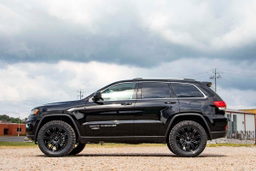2.5-Inch Lift Kit for Jeep Grand Cherokee & Cherokee (2011-2022), view 3, Rough Country 60300