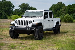 2.5-Inch Leveling Kit for 2024–2025 Jeep Gladiator, view 4, Rough Country 61300