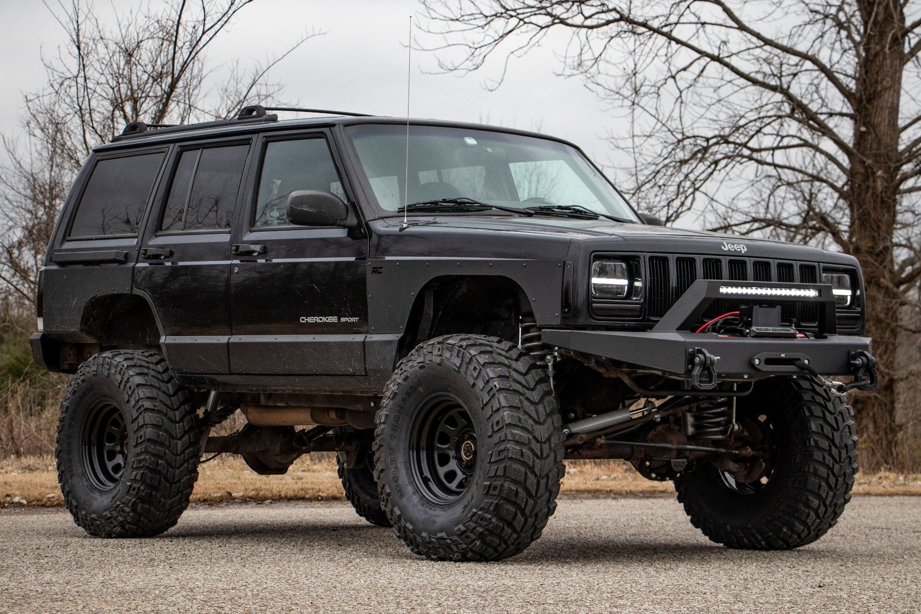 6.5-Inch Lift Kit with N3 Shocks for 1984–2001 Jeep Cherokee 4WD, Rough Country 61822