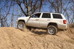 4-Inch Lift Kit with N3 Shocks for 1999-2004 Jeep Grand Cherokee, view 3, Rough Country 639P