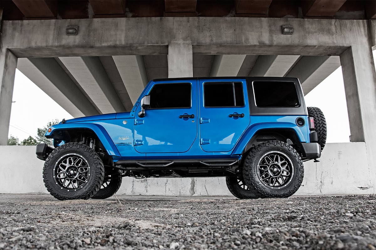 3.5-Inch Lift Kit with M1R Shocks for Wrangler Unlimited (2007-2017), Rough Country 69444