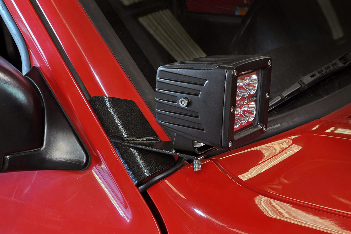 Rough Country Lower Windshield LED Light Mount for Jeep Cherokee