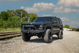 8-Inch Black Series LED Light Bar, 30-Degree Spot Beam, view 4, Rough Country 70728BL