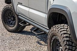 SRL2 Adjustable Aluminum Steps for Tacoma Double Cab (2005-2023), view 5, Rough Country 71096