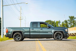 2-Inch Lowering Kit with M1 Struts for Silverado/Sierra 1500 RWD, view 6, Rough Country 71640