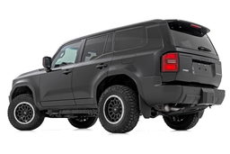 1.5-Inch Leveling Kit for 2024–2025 Toyota Land Cruiser AWD, view 4, Rough Country 72900_A
