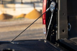 Tailgate Assist (Rough Country 73220), view 3