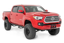 3.5-Inch Lift Kit with M1 Struts for 2005-2023 Toyota Tacoma — Red, view 2, Rough Country 74240RED