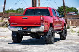 3.5-Inch Lift Kit with Vertex Struts for 2005–2023 Toyota Tacoma, view 6, Rough Country 74257RED