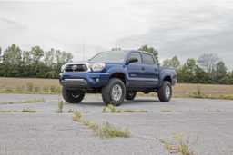 3-Inch Lift Kit with N3 Shocks for 2005-2023 Toyota Tacoma, view 5, Rough Country 74530RED