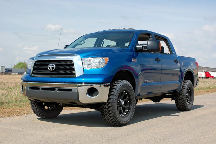 4.5-Inch Lift Kit with N3 Shocks for 2007–2015 Toyota Tundra, Rough Country 75330