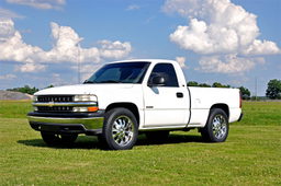 1.5-Inch Leveling Kit for Chevrolet Silverado and Sierra 1500, view 2, Rough Country 7599