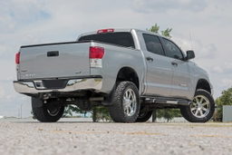 3.5-Inch Lift Kit with Vertex Shocks for 2007–2021 Toyota Tundra 4WD — Red, view 5, Rough Country 76850RED