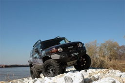 6-Inch Lift Kit with N3 Shocks for 2007-2009 Toyota FJ Cruiser, view 4, Rough Country 770S