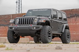 2.5-Inch Lift Kit with M1 Shocks for Jeep Wrangler 4WD (2024-2025), view 4, Rough Country 79740