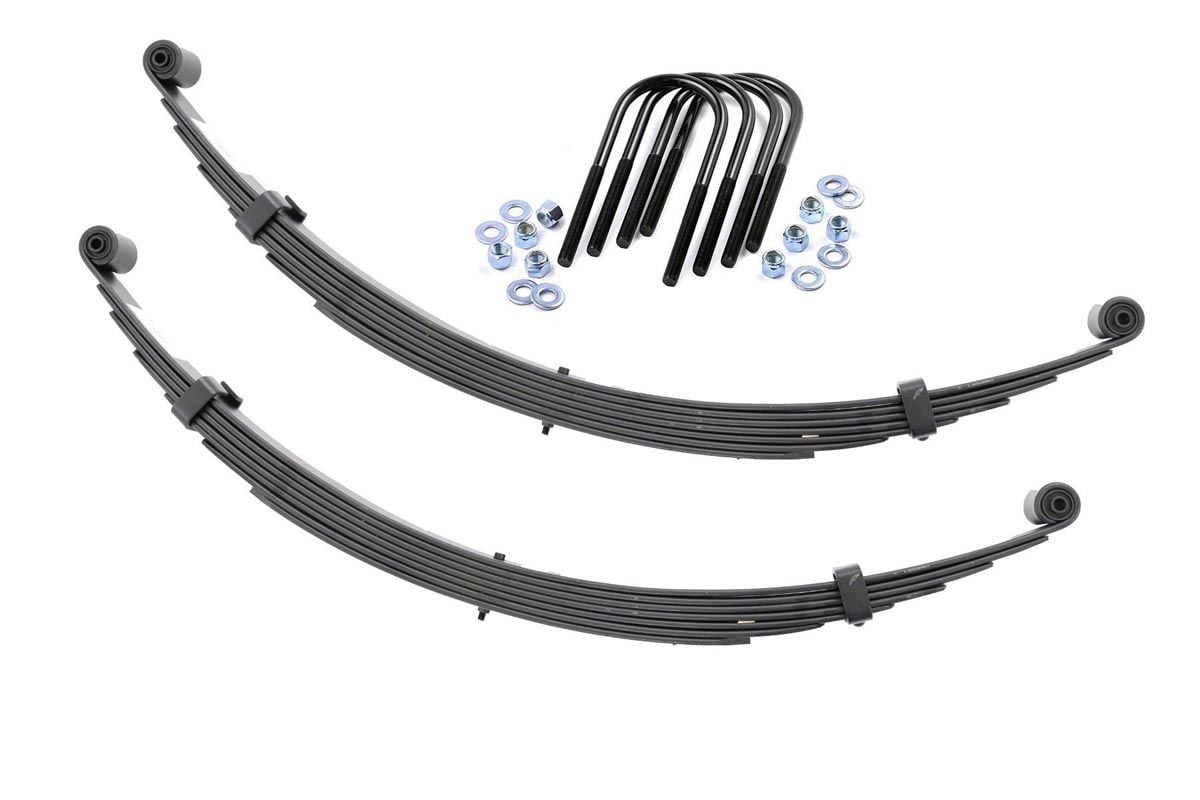 Rough Country 2.5-Inch Front Leaf Springs for 1975–1980 International Scout II 4WD