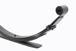 6-Inch Rear Leaf Springs for Ford Super Duty 4WD (1999-2007), view 4, Rough Country 8071Kit