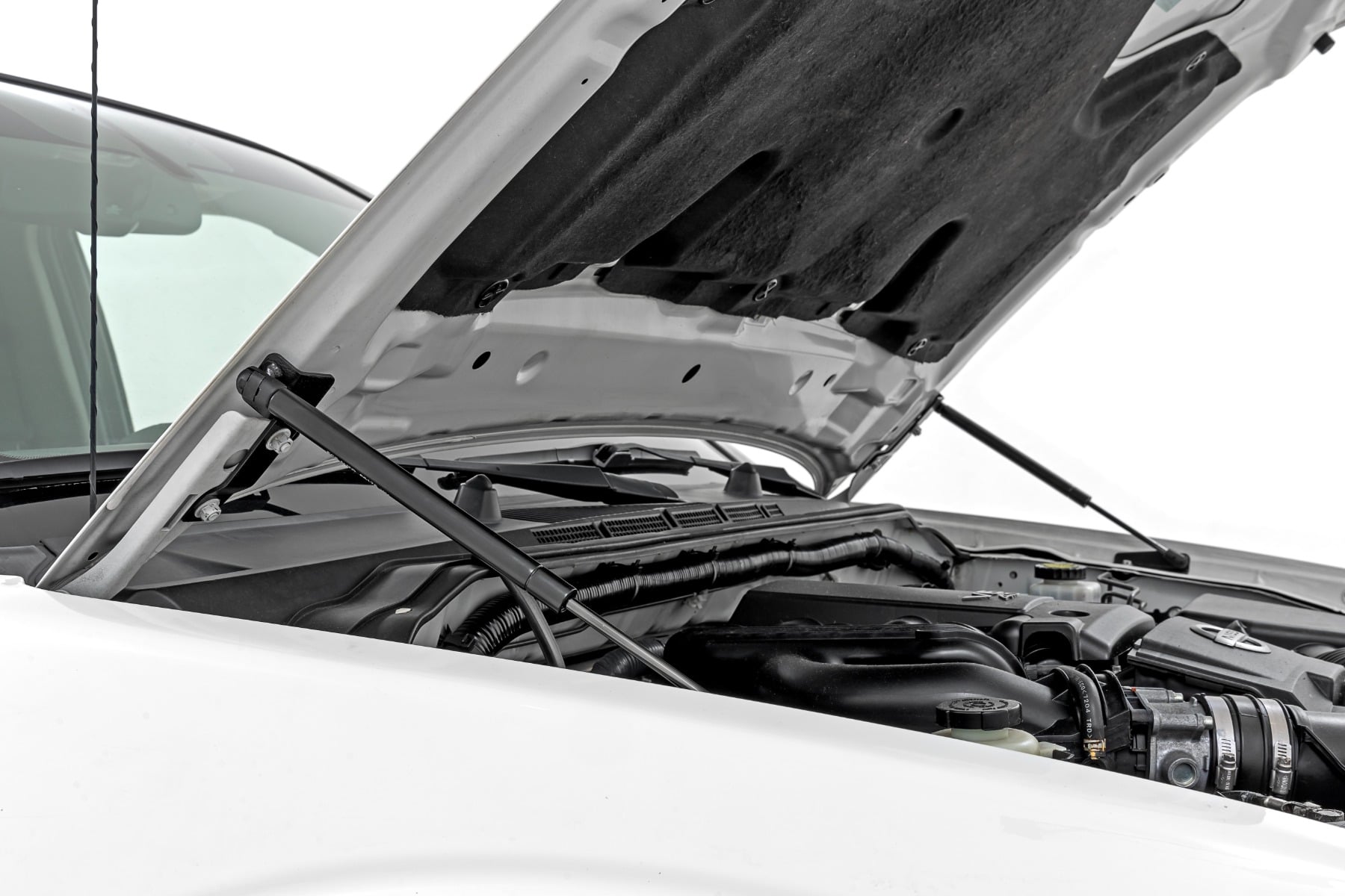 Rough Country Hood Struts for Nissan Frontier