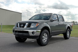 2.5-Inch Leveling Kit for Nissan Frontier & Xterra, view 2, Rough Country 865