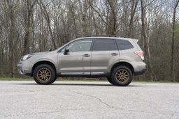 2-Inch Lift Kit with Loaded Struts for 2014-2018 Subaru Forester, view 5, Rough Country 90501