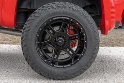 92 Series Wheel in Gloss Black with Milled Accents — Part 92181812, view 6, Rough Country