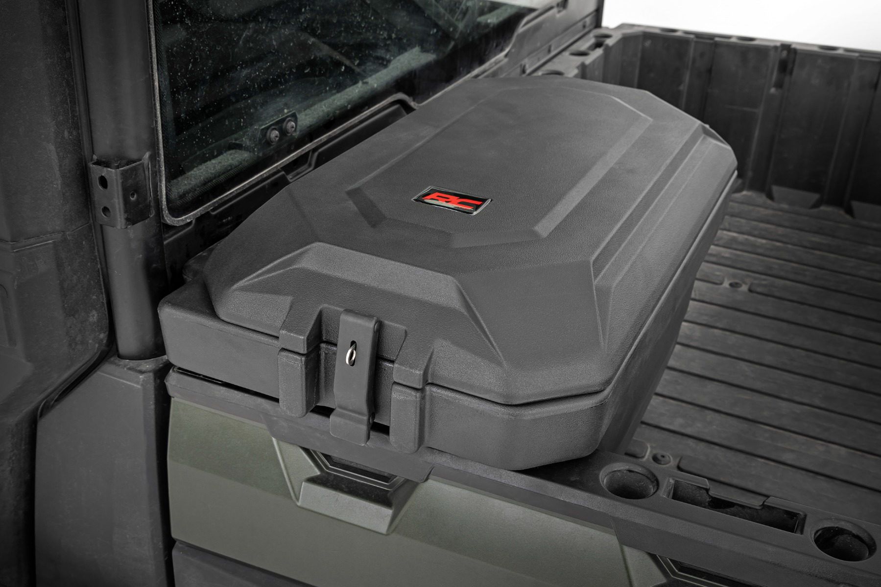 Rough Country 45.3-Liter Cargo Box with Lock and Wire Rope