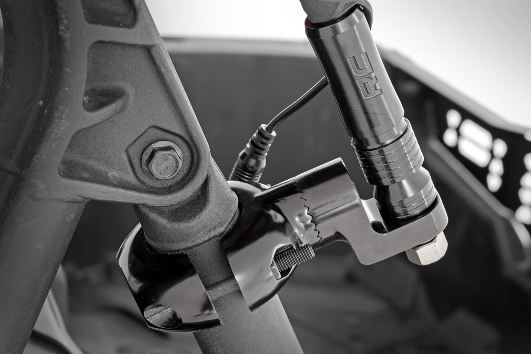 Rough Country Universal LED Whip Mount for 1.25–2 in Roll Bars
