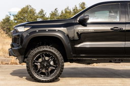 Paint-to-Code Pocket Flares for Chevy Colorado (2023–2025), view 6, Rough Country F-C12311-GBA