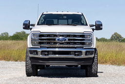 Riveted Pocket Flares for Ford Super Duty (2023-2025), view 5, Rough Country F-F20231-YZ