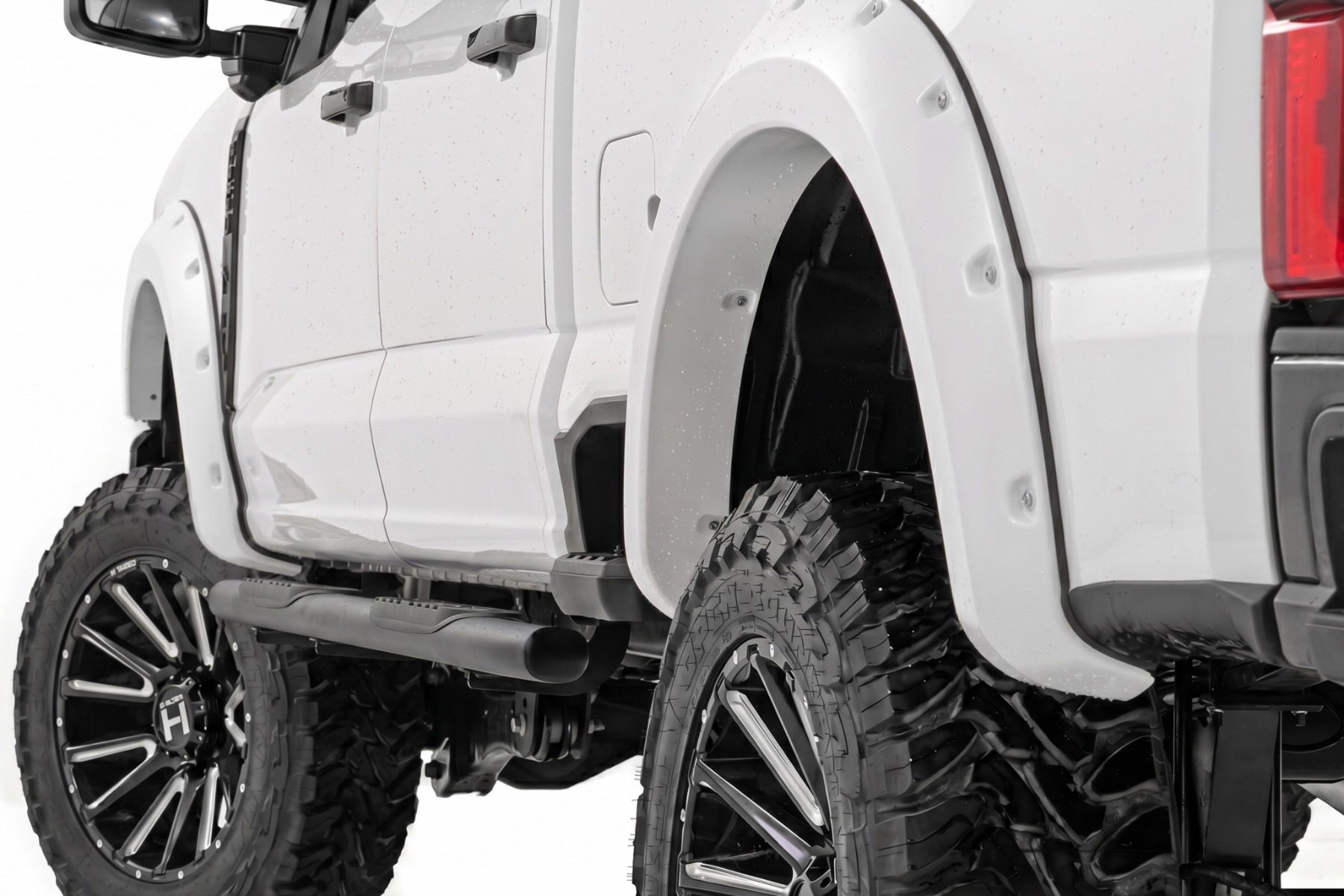 Rough Country Riveted Pocket Flares for Ford Super Duty