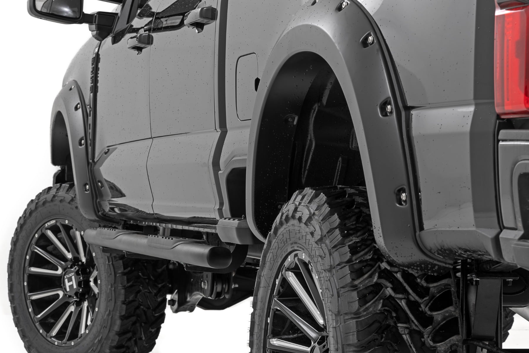 Rough Country Pocket Fender Flares for Ford F-250 and F-350