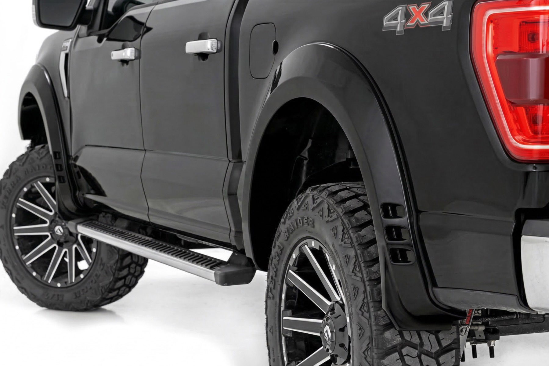 Rough Country Fender Flares with 5.5-Inch Height for Ford F-150
