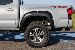 1-Inch Pocket Fender Flares for Toyota Tacoma (2016-2023), view 6, Rough Country F-T11621A