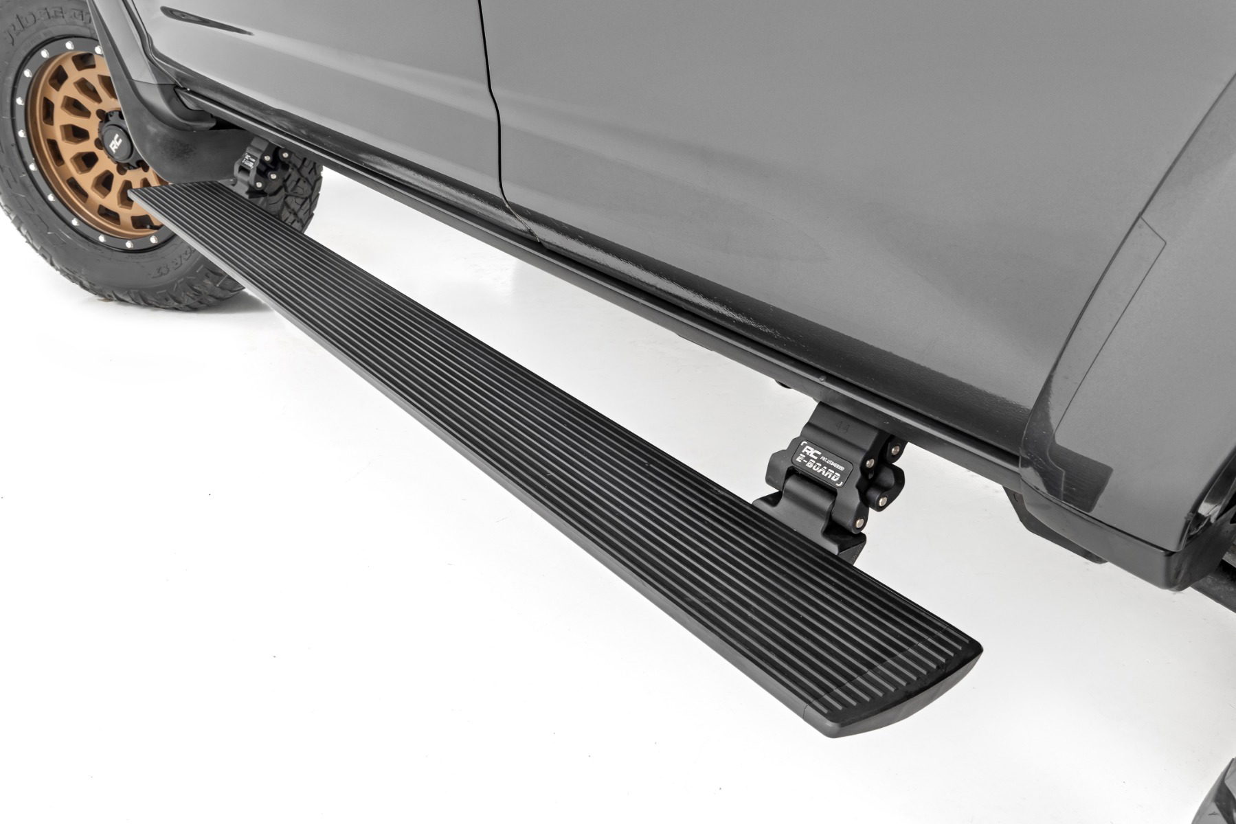 Rough Country 6-Inch Power Running Boards for 2010-2024 Toyota 4Runner