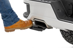 Retractable Bed Step — 6-Inch Aluminum, Driver Side, Rough Country PW049798