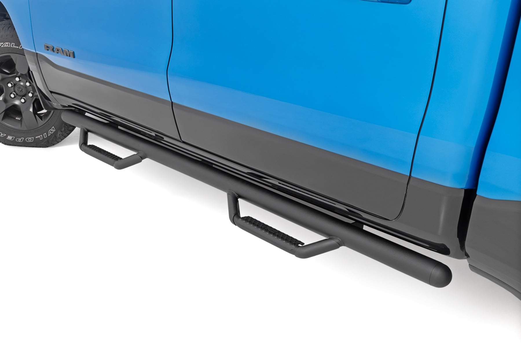 Rough Country Drop Nerf Steps for Ram 1500 Crew Cab, 5'7" Bed