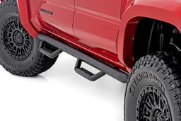 Drop Step Nerf Steps for 2024–2025 Toyota Tacoma Double Cab shown installed, Rough Country RCT2480CC