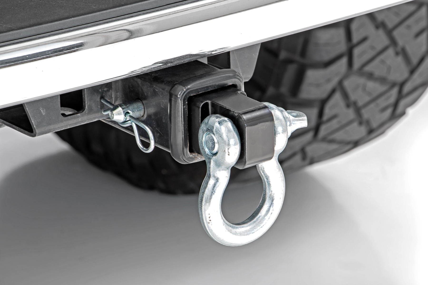Rough Country 2-Inch Receiver Shackle Mount with 3/4in D-Ring