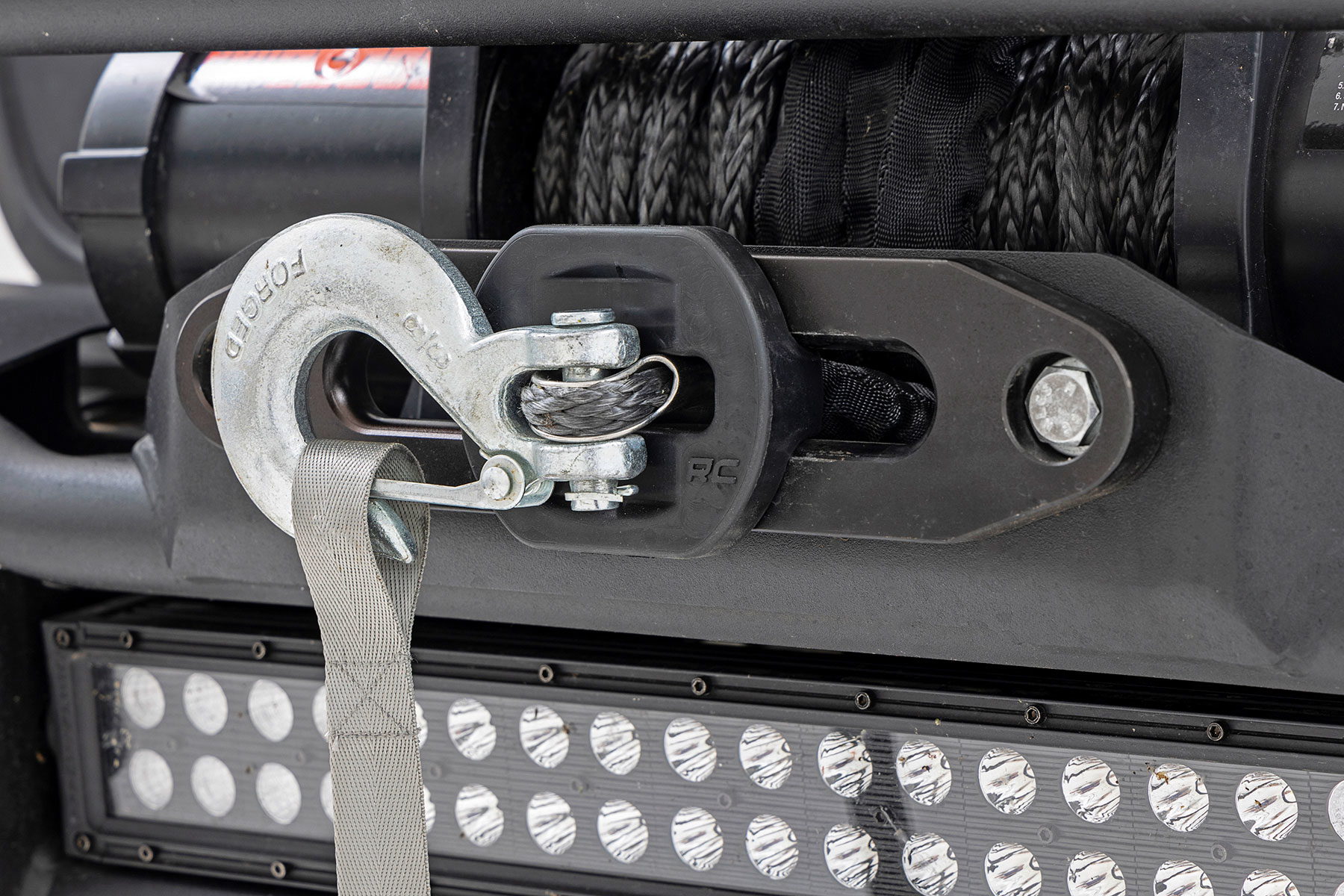 Rough Country Winch Hook Isolator for 3/8-Inch Synthetic Rope