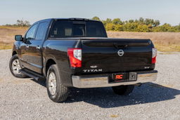 70-Inch HD2 Aluminum Running Boards for Nissan Titan Crew Cab, view 4, Rough Country SRB041785A
