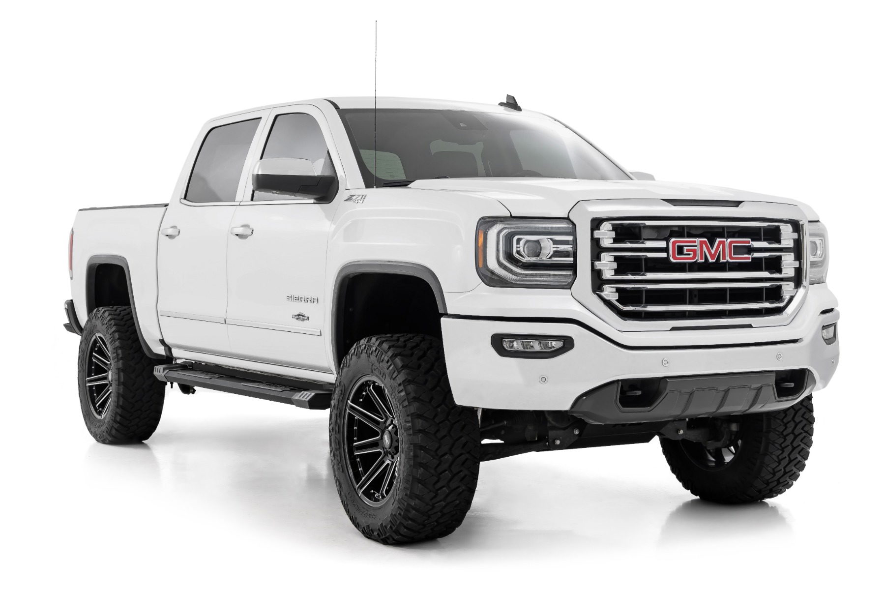 62-Inch HD2 Aluminum Running Boards with Chevy Brackets, Rough Country SRB071777A